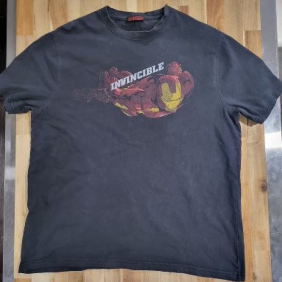 MARVEL Invincible IRON MAN Vintage T Shirt MARVEL Comics Size LARGE - Picture 1 of 6